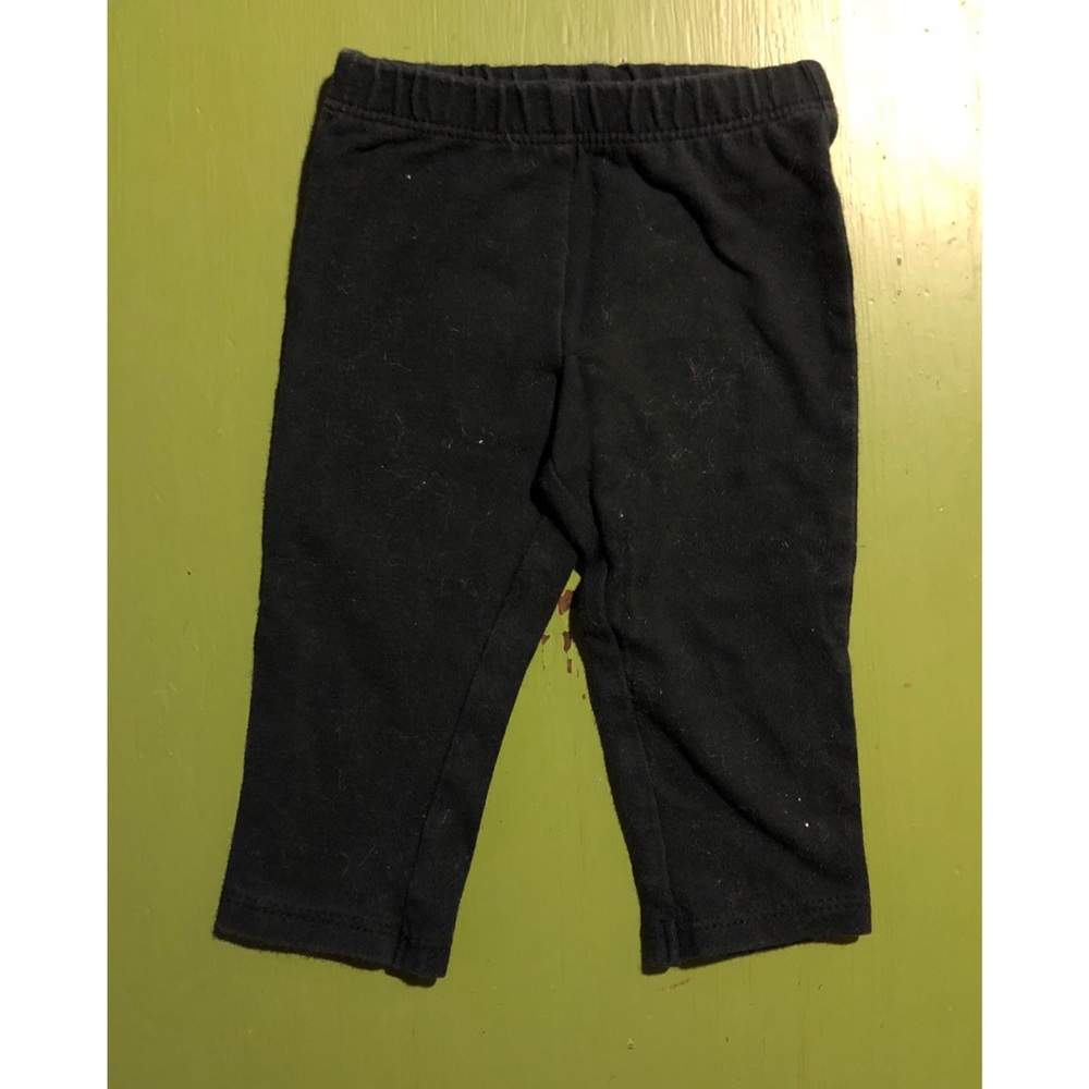 ***SOLD*** Black Leggings